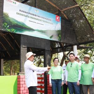 Bangun Rumah Semai Bibit Mangrove, AHM Tumbuhkan Harapan Baru bagi Pesisir Karawang